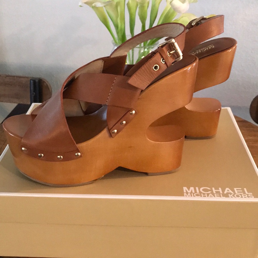 Michael Kors “Ashley” cut-out wedge NEW!